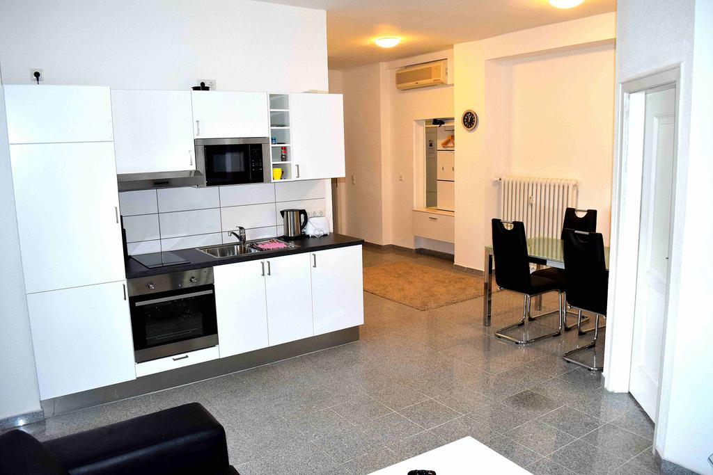 Boardinghouse - Stadtvilla Budget Schweinfurt Quarto foto